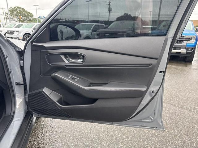 Photo of 2025 Urban Gray Pearl Honda Accord Hybrid
