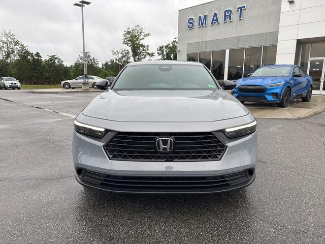 Photo of 2025 Urban Gray Pearl Honda Accord Hybrid