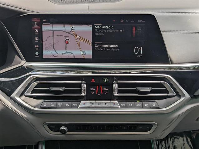 Photo of 2021 Tanzanite Blue II Metallic BMW X5 M