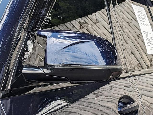 Photo of 2021 Tanzanite Blue II Metallic BMW X5 M