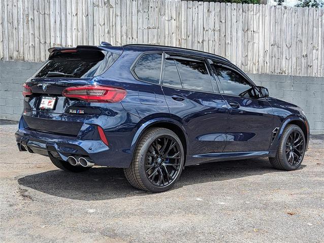 Photo of 2021 Tanzanite Blue II Metallic BMW X5 M