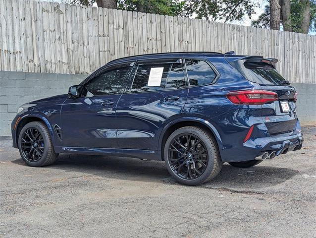 Photo of 2021 Tanzanite Blue II Metallic BMW X5 M