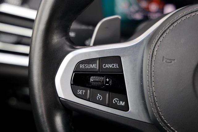 Photo of 2022 Arctic Grey Metallic BMW X7