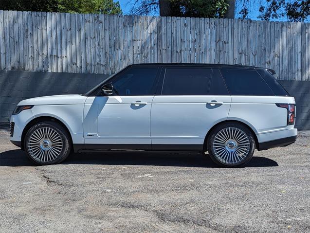 Photo of 2019 White Land Rover Range Rover