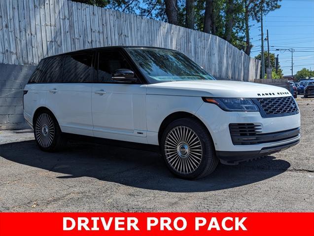 Photo of 2019 White Land Rover Range Rover