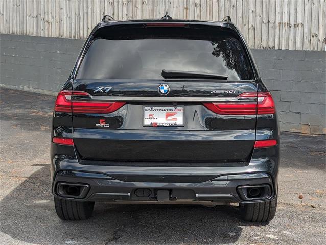 Photo of 2022 Black Sapphire Metallic BMW X7