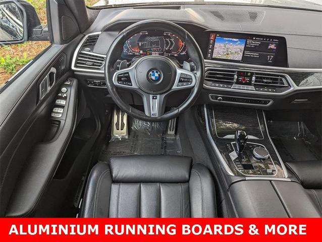 Photo of 2022 Black Sapphire Metallic BMW X7