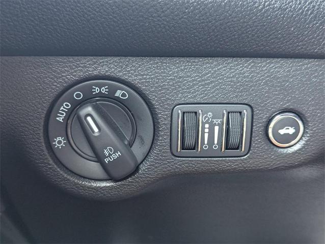 Photo of 2021 White Knuckle Clearcoat Dodge Challenger