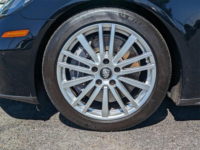 Photo of 2021 Black Porsche Panamera