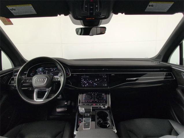 Photo of 2021 Samurai Gray Metallic Audi Q7