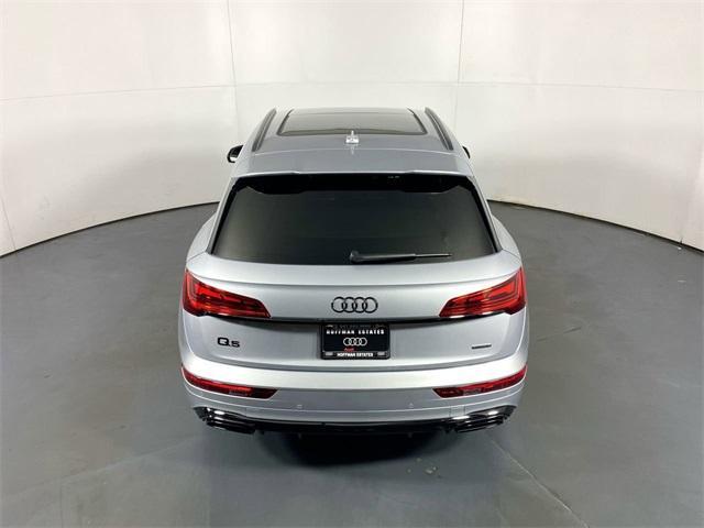 Photo of 2025 Florett Silver Metallic Audi Q5