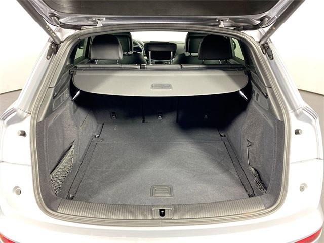 Photo of 2025 Florett Silver Metallic Audi Q5