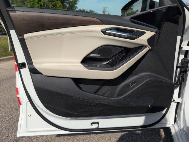 Photo of 2025 Glacier White Metallic Audi A6