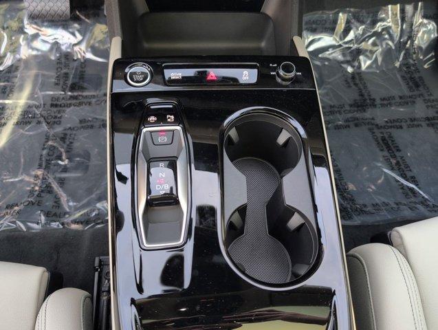 Photo of 2025 Glacier White Metallic Audi A6