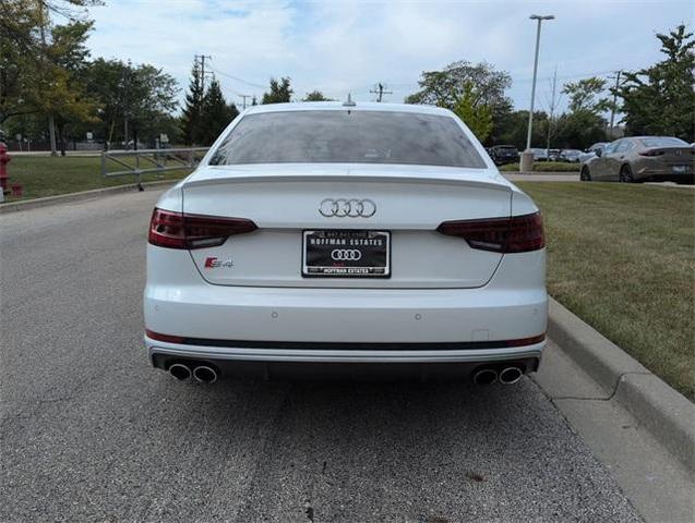 Photo of 2019 Glacier White Metallic Audi S4