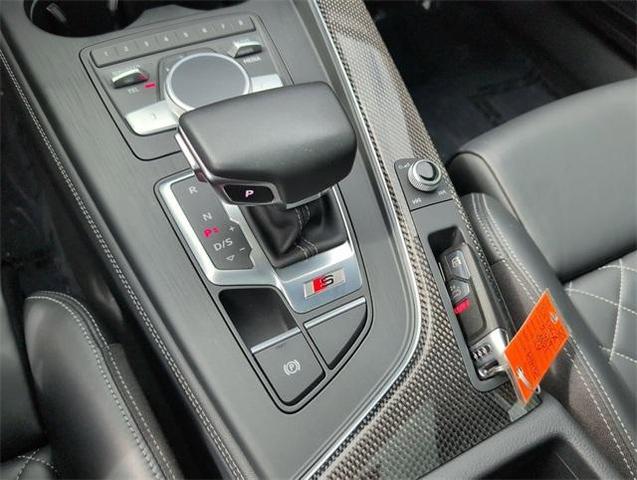 Photo of 2019 Glacier White Metallic Audi S4
