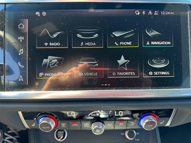 Photo of 2025 Mythos Black Metallic Audi Q3