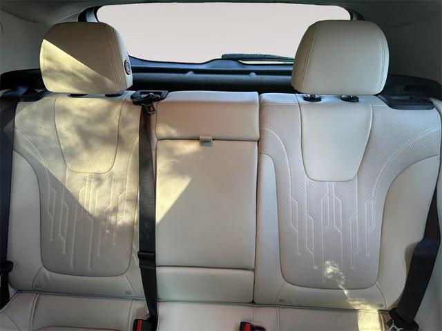 Photo of 2024 White Frost Tri-Coat Buick Encore GX