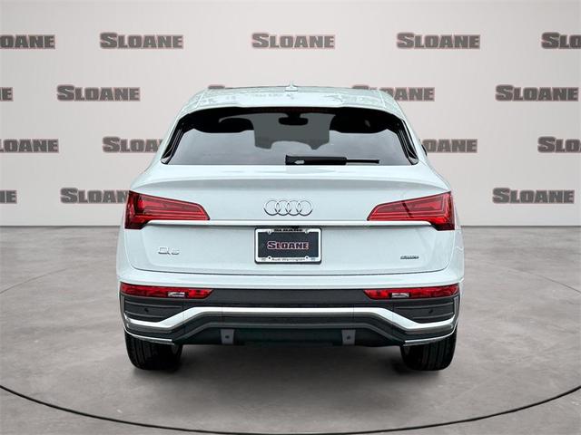 Photo of 2025 Glacier White Metallic Audi Q5