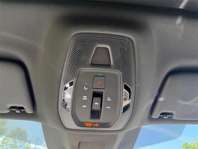 Photo of 2025 Mythos Black Metallic Audi Q5