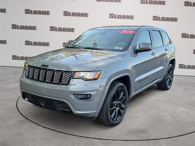 Photo of 2020 Sting Gray Clearcoat Jeep Grand Cherokee