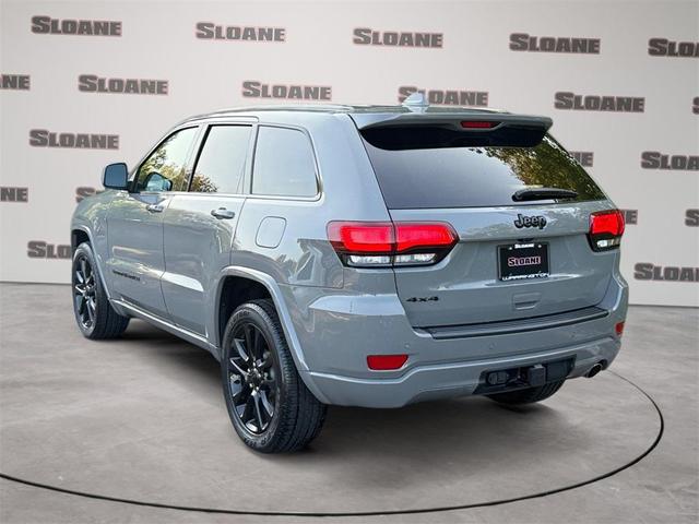 Photo of 2020 Sting Gray Clearcoat Jeep Grand Cherokee