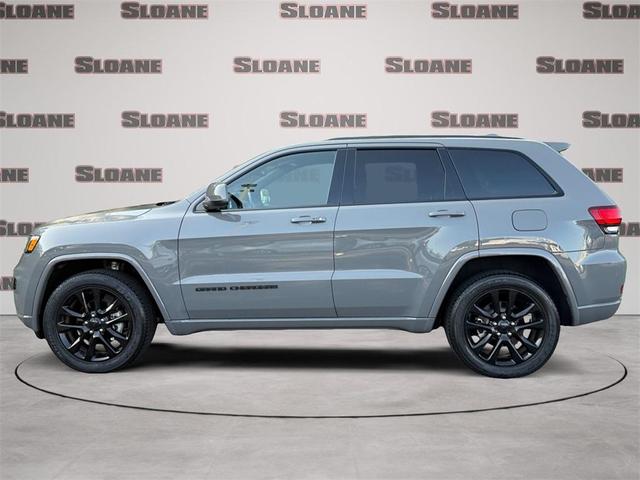 Photo of 2020 Sting Gray Clearcoat Jeep Grand Cherokee