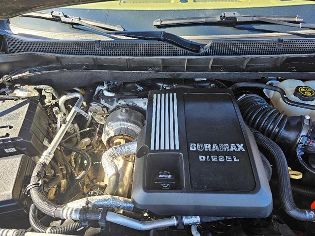 Photo of 2021 Black Chevrolet Suburban