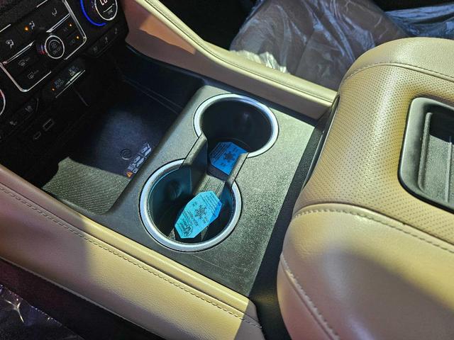 Photo of 2021 Black Chevrolet Suburban