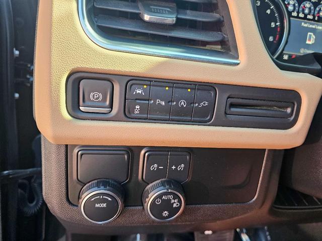 Photo of 2021 Black Chevrolet Suburban