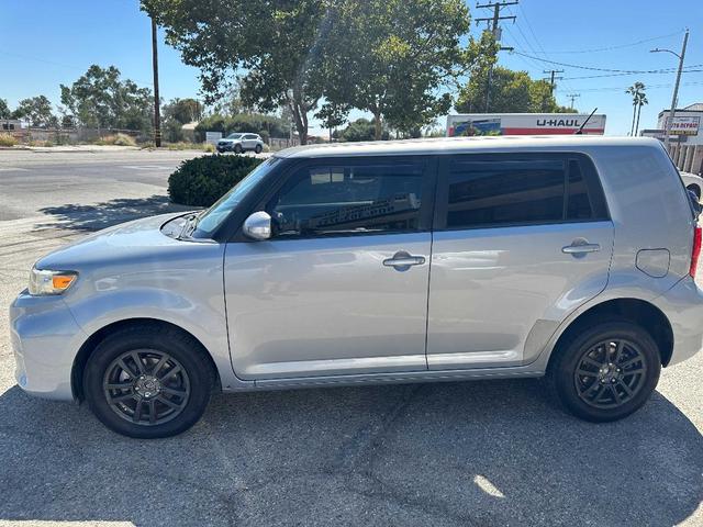 Photo of 2013 Silver Scion xB
