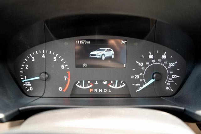 Photo of 2022 Oxford White Ford Escape