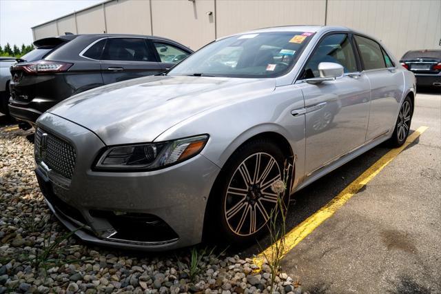 Photo of 2017 Ingot Silver Lincoln Continental