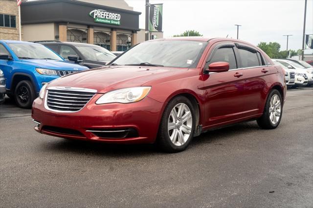 Photo of 2013 Deep Cherry Red Crystal Pearlcoat Chrysler 200