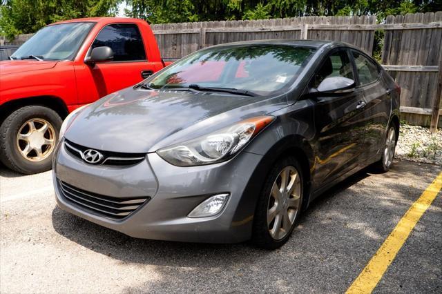 Photo of 2013 Harbor Gray Metallic Hyundai ELANTRA