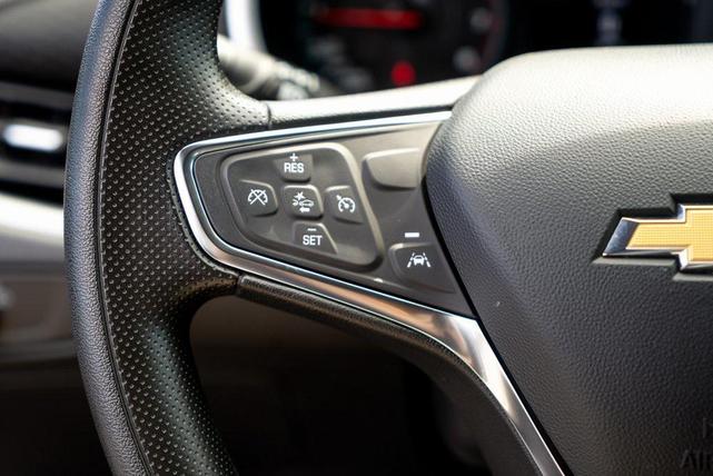 Photo of 2024 Mineral Gray Metallic Chevrolet Malibu