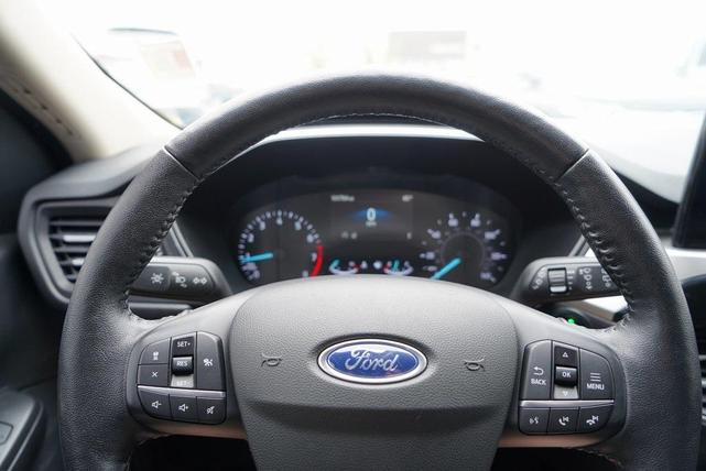 Photo of 2020 Magnetic Ford Escape