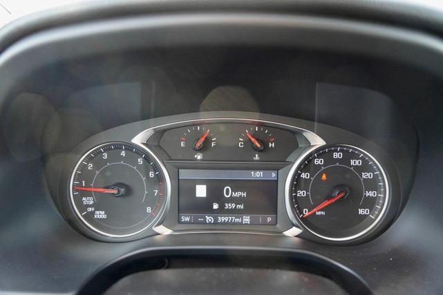 Photo of 2023 Summit White GMC Acadia