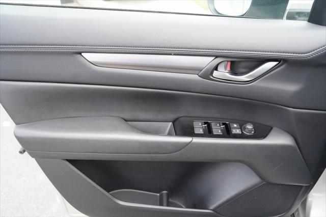 Photo of 2024 Platinum Quartz Metallic Mazda CX-5