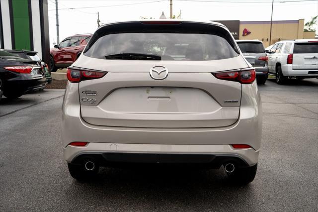 Photo of 2024 Platinum Quartz Metallic Mazda CX-5
