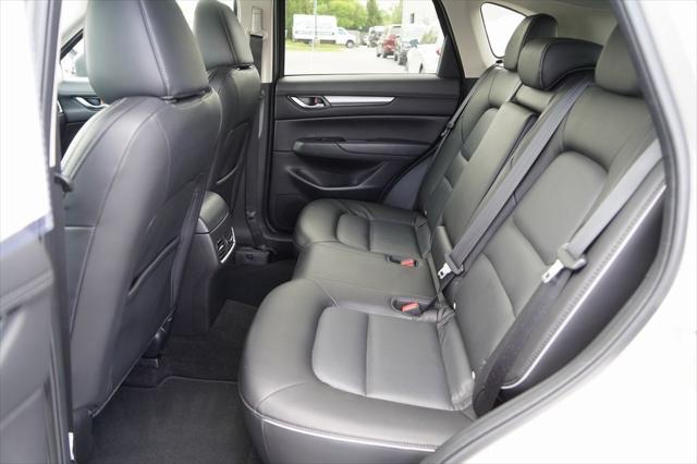 Photo of 2024 Platinum Quartz Metallic Mazda CX-5