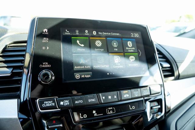 Photo of 2023 Sonic Gray Pearl Honda Odyssey