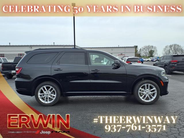 Photo of 2023 DB Black Clearcoat Dodge Durango