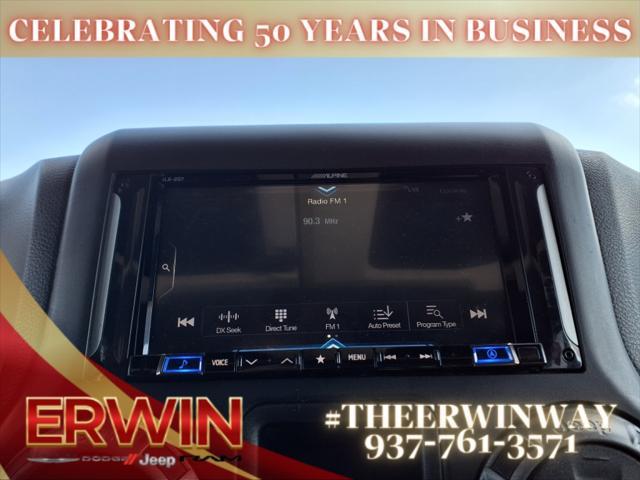 Photo of 2017 Tan Jeep Wrangler