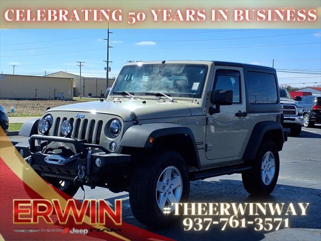 Photo of 2017 Tan Jeep Wrangler