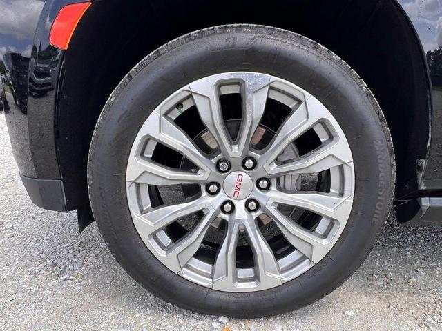 Photo of 2023 Onyx Black GMC Yukon XL