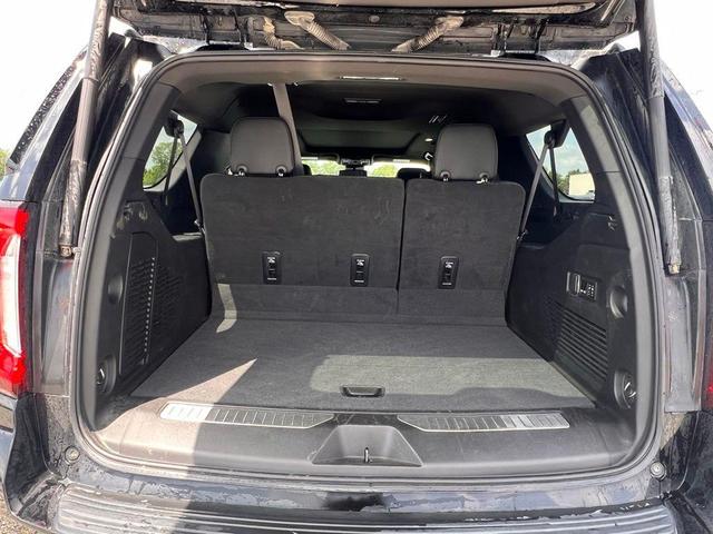 Photo of 2023 Onyx Black GMC Yukon XL