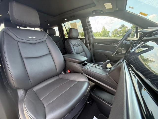Photo of 2024 Crystal White Tri-Coat Cadillac XT6
