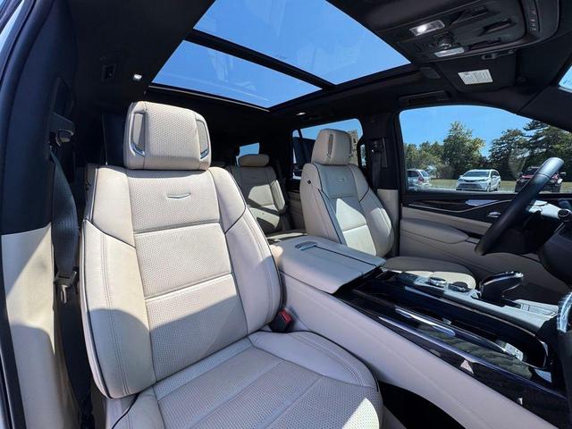 Photo of 2023 Crystal White Tri-Coat Cadillac Escalade