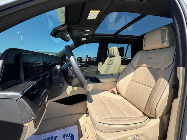 Photo of 2023 Crystal White Tri-Coat Cadillac Escalade